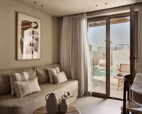 Upbeat-Retreat-with-Private-Pool-1