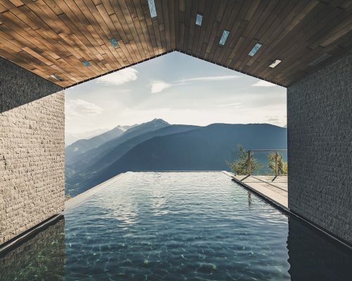 Miramonti, hotel, Hafling, Avelengo, Südtirol, southtyrol, Tyrol, Meran, Merano, bozen, Bolzano, White Line, James Bond, Infinity Pool, Merano 2000, Meran 2000, Sauna, View, pretty,